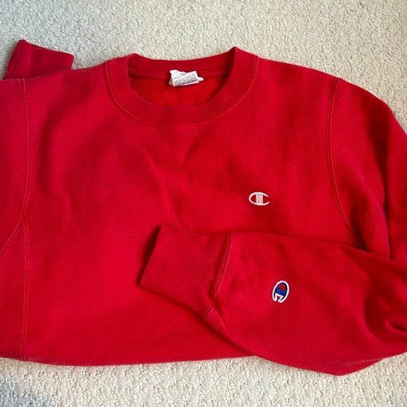 Champion Red Crewneck - Picture 2 of 6